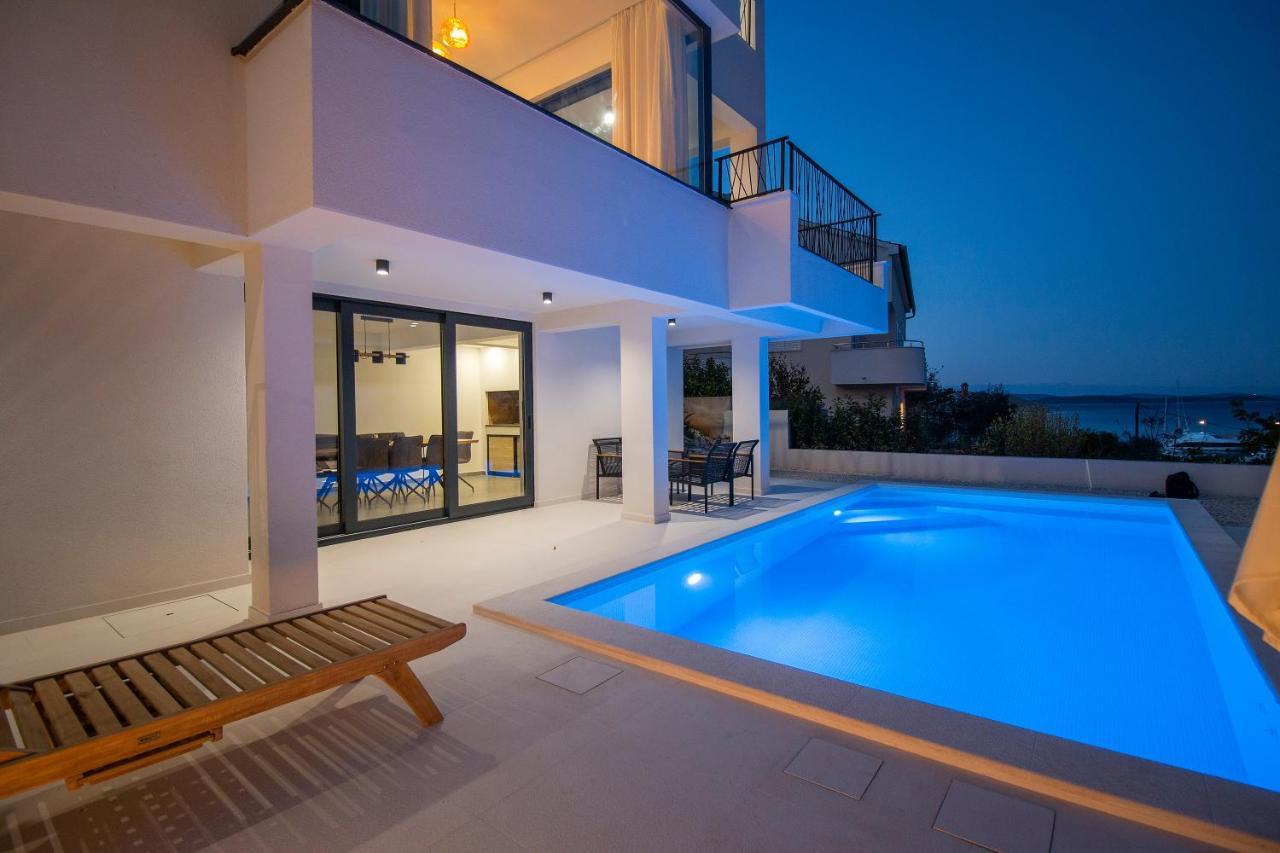 Villa Sea Silhouette Žman Eksteriør bilde