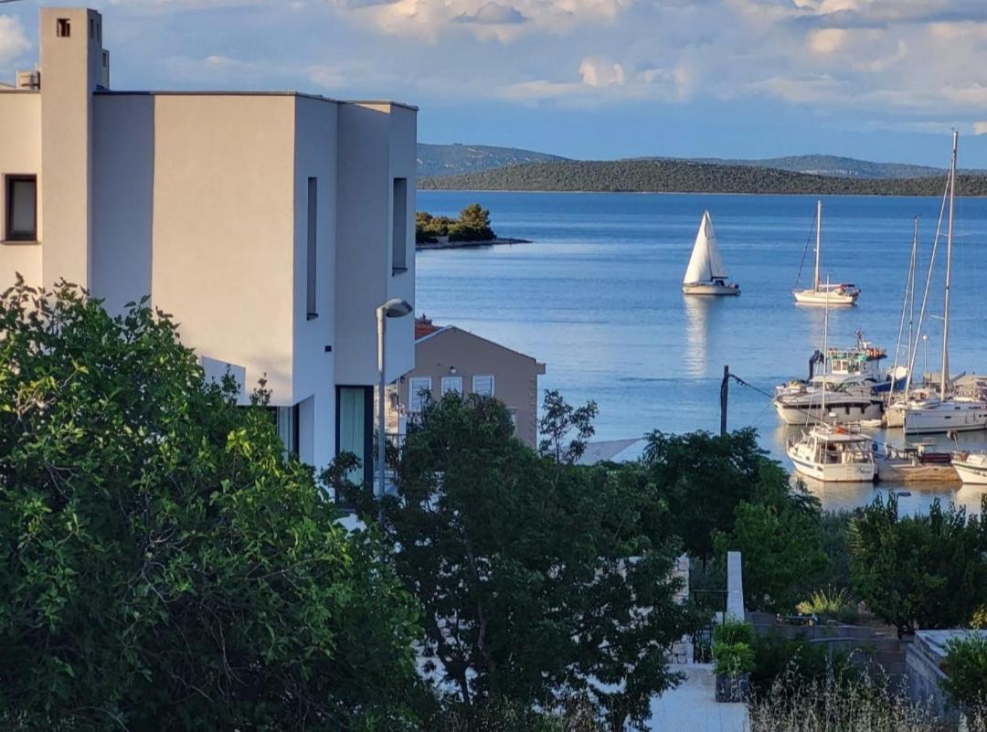 Villa Sea Silhouette Žman Eksteriør bilde